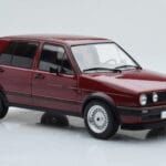 Volkswagen Golf GTI Mk2 レッド MCG 1:18 - image 4 of 6