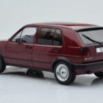 Volkswagen Golf GTI Mk2 レッド MCG 1:18 - image 5 of 6