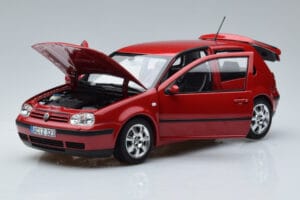 Volkswagen Golf Mk4 レッド Norev 1:18 188573 メタル - 画像 2/7