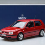 Volkswagen Golf Mk4 レッド Norev 1:18 - image 7 of 7