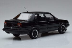 Volkswagen Jetta Mk2 ブラック Otto 1:18 OT1021 レジン - 画像 2/6