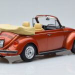 Volkswagen Beetle 1303 カブリオレ オレンジ Norev 1:18 - image 2 of 6