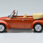 Volkswagen Beetle 1303 カブリオレ オレンジ Norev 1:18 - image 3 of 6