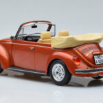 Volkswagen Beetle 1303 カブリオレ オレンジ Norev 1:18 - image 5 of 6