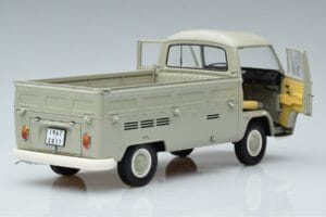 Volkswagen T2a Pickup 50周年アニバーサリーエディション Schuco 1:18 450019800 メタル - 画像 2/7