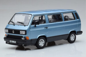 Volkswagen T3 Multivan ブルー Norev 1:18