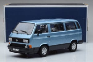 Volkswagen T3 Multivan ブルー Norev 1:18 188544 メタル - 画像 6/6