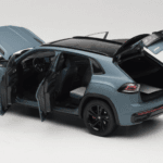 Volkswagen Teramont X グレー FAW 1:18 ZVB000003B メタル - image 5 of 8