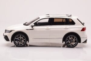 Volkswagen Tiguan R ホワイト Otto 1:18 OT1001 レジン - 画像 3/6