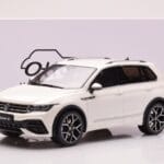 Volkswagen Tiguan R ホワイト Otto 1:18 - image 6 of 6