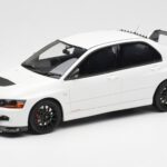 Mitsubishi Lancer Evo VIII MR FQ-400 ホワイト Otto 1:18