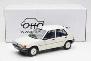 Peugeot 205 Junior ホワイト Otto 1:18 OT463 レジン - 画像 6/6