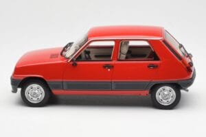 Renault 5 GTL レッド Otto 1:18 OT1147 レジン - 画像 3/6