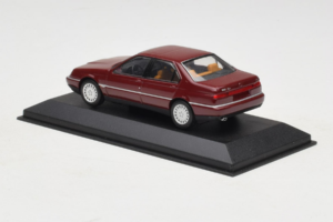 Alfa Romeo 164 3.0 Super V6 ダークレッド Minichamps 1:43 436120700 メタル - 画像 3/4