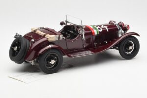 Alfa Romeo 1750 GS Spider #84 T. Nuvolari / B. Guidotti Mille Miglia Winner 1930 CMC 1:18 M-141 メタル - 画像 2/6
