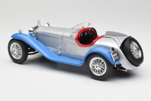 Alfa Romeo 2300 Spider シルバーブルー Bburago 1:18 3008 メタル - 画像 7/8