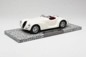 Alfa Romeo 6C 2500 SS Corsa Spider ホワイト Minichamps 1:18 107120232 レジン