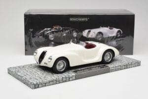 Alfa Romeo 6C 2500 SS Corsa Spider ホワイト Minichamps 1:18 107120232 レジン - 画像 6/6