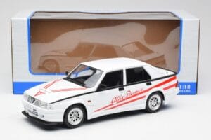 Alfa Romeo 75 Turbo Evoluzione ホワイト MCG 1:18 MCG18430 メタル - 画像 6/6