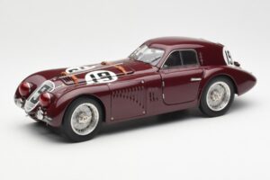 Alfa Romeo 8C 2900 B Speciale #19 24 Hours of Le Mans 1938 CMC 1:18 M-111 メタル