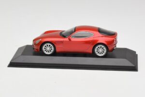 Alfa Romeo 8C Competizione アルファレッド Minichamps 1:43 403120523 メタル