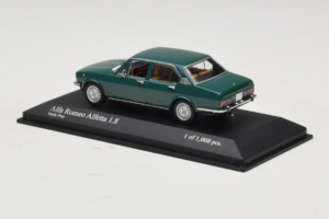 Alfa Romeo Alfetta 1.8 グリーン Minichamps 1:43 400120204 メタル - 画像 3/4
