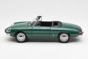 Alfa Romeo Duetto Spider グリーン AUTOart 1:18 70138 メタル - 画像 4/8