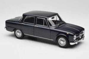 Alfa Romeo Giulia 1300 ブルー Minichamps 1:18 180120905 メタル - 画像 6/8