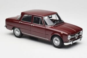 Alfa Romeo Giulia 1300 ダークレッド Minichamps 1:18 180120906 メタル - 画像 6/8