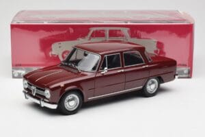 Alfa Romeo Giulia 1300 ダークレッド Minichamps 1:18 180120906 メタル - 画像 8/8