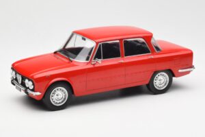 Alfa Romeo Giulia Nuova Super レッド MCG 1:18 MCG18145 メタル
