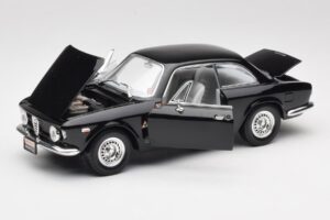 Alfa Romeo Giulia Sprint GTA ブラック Road Signature 1:18 92348 メタル - 画像 2/8