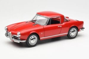 Alfa Romeo Giulietta 1300 Spider レッド AUTOart 1:18 70157 メタル