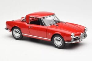Alfa Romeo Giulietta 1300 Spider レッド AUTOart 1:18 70157 メタル - 画像 6/8
