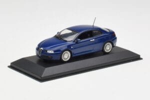 Alfa Romeo GT Dark Blue Metallic Minichamps 1:43 400120326 メタル - 画像 2/4