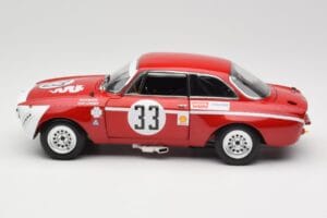 Alfa Romeo GTA 1300 Junior #33 T. Hezemans / G. van Lennep Hezemans Jarama 1972 Minichamps 1:18 100721233 メタル - 画像 4/8