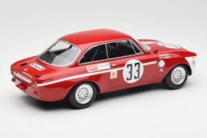 Alfa Romeo GTA 1300 Junior #33 T. Hezemans / G. van Lennep Division 1 Winners 4 Hours of Jarama 1972 Minichamps 1:18 15572123 - 画像 2/6