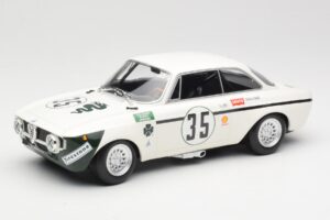 Alfa Romeo GTA 1300 Junior #35 C. Colzani / Pooky / G. Venturi 4 Hours of Jarama 1972 Minichamps 1:18 155721235 メタル