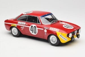Alfa Romeo GTA 1300 Junior #40 F. Picchi / J-C. Chasseuil Division 1 Winners 12 Hours of Paul Ricard 1971 Minichamps 1:18 155 - 画像 4/6
