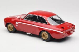 Alfa Romeo GTA 1300 Junior レッド Minichamps 1:18 155120020 メタル - 画像 5/6