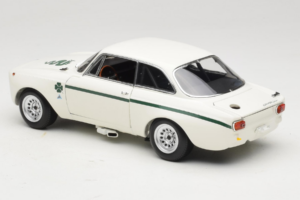 Alfa Romeo GTA 1300 Junior ホワイト Minichamps 1:18 100120501 メタル - 画像 7/8