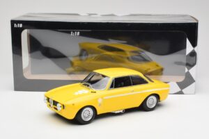 Alfa Romeo GTA 1300 Junior イエロー Minichamps 1:18 155120024 メタル - 画像 6/6