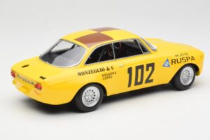 Alfa Romeo GTA 1300 #102 Squadra Corse R. Zanetti / M. Ruspa / Monzeglio Targa Florio 1971 Minichamps 1:18 155711202 メタル - 画像 2/6