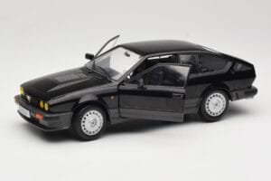 Alfa Romeo GTV6 ブラック Solido 1:18 S1802302 メタル - 画像 2/8
