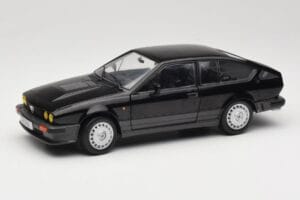 Alfa Romeo GTV6 ブラック Solido 1:18 S1802302 メタル