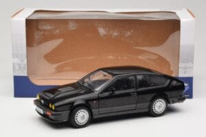 Alfa Romeo GTV6 ブラック Solido 1:18 S1802302 メタル - 画像 8/8
