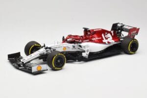 Alfa Romeo Racing C38 #7 K. Raikkonen F1 2019 Minichamps 1:18 110190007 メタル