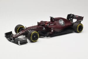 Alfa Romeo Racing C38 #7 K. Raikkonen Valentine's Day Livery Shakedown Fiorano 14th February 2019 Minichamps 1:18 110199907 メ