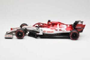 Alfa Romeo Racing C39 #7 K. Raikkonen Styrian GP 2020 Minichamps 1:18 110200207 メタル - 画像 3/6