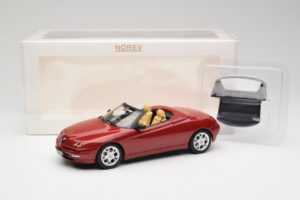 Alfa Romeo Spider 916 Proteo Red Metallic Norev 1:18 187854 メタル - 画像 6/6